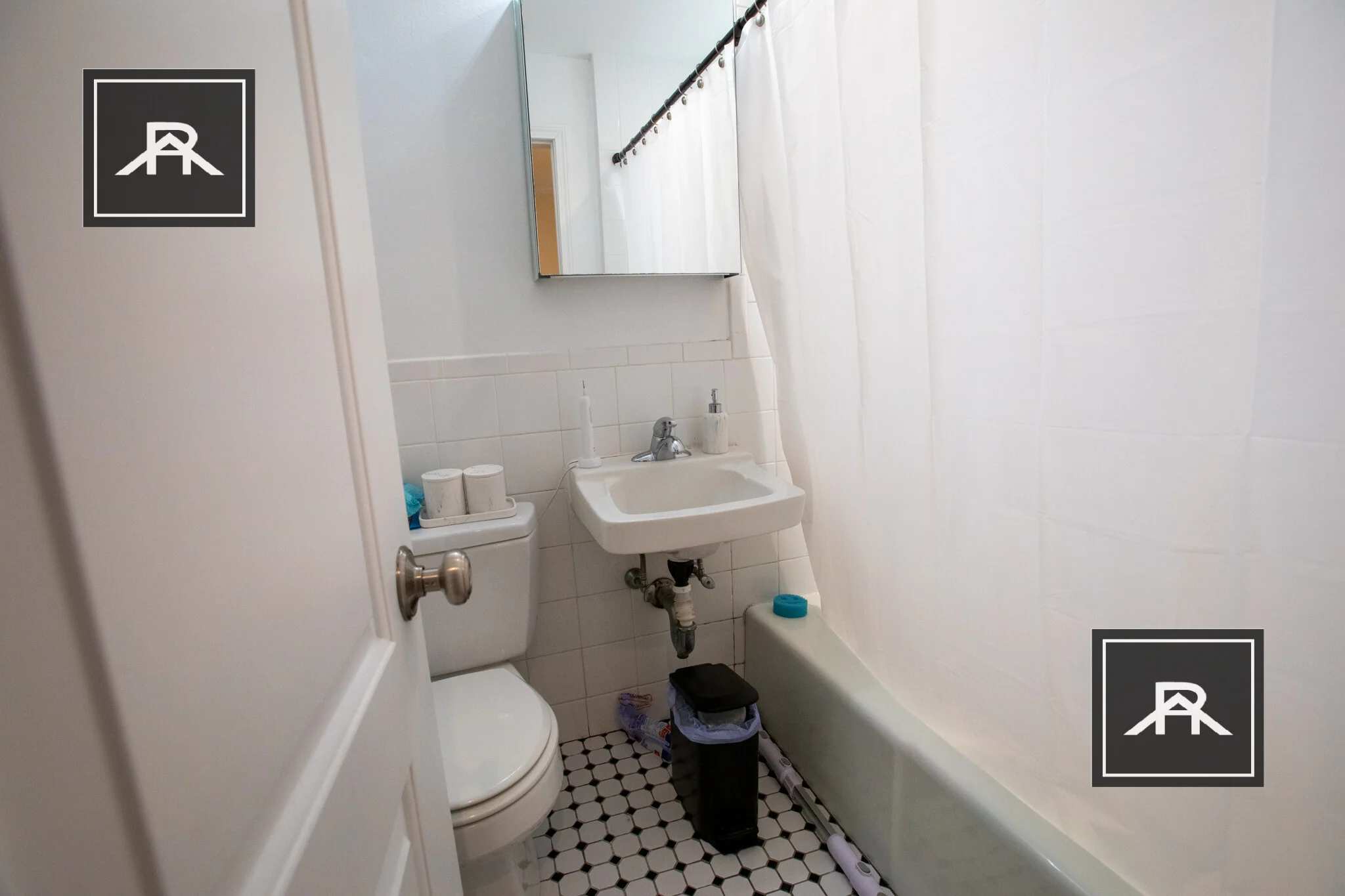 Studio bed, 1 bath apartment for rent at 901 Beacon St Unit 6, Fenway — photo 3 of 8