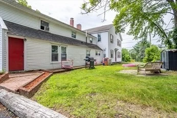 2 bed, 1 bath apartment for rent at 901 Main St Unit 1, Leominster — photo 13 of 14