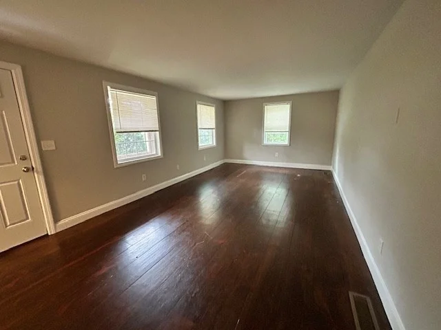 3 bed, 1 bath apartment for rent at 901 Scotland Blvd, Bridgewater — photo 17 of 19