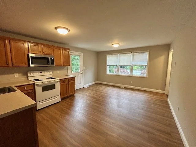 3 bed, 1 bath apartment for rent at 901 Scotland Blvd, Bridgewater — photo 5 of 19