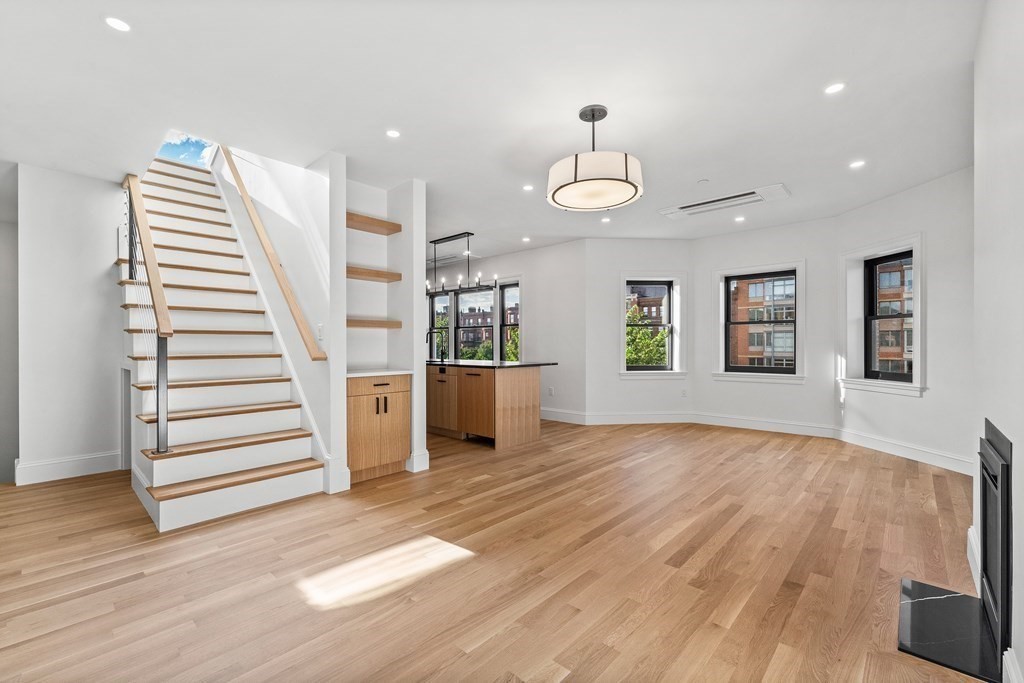 2 bed, 2 bath apartment for rent at 903 Beacon St Unit 3, Back Bay — photo 1 of 40