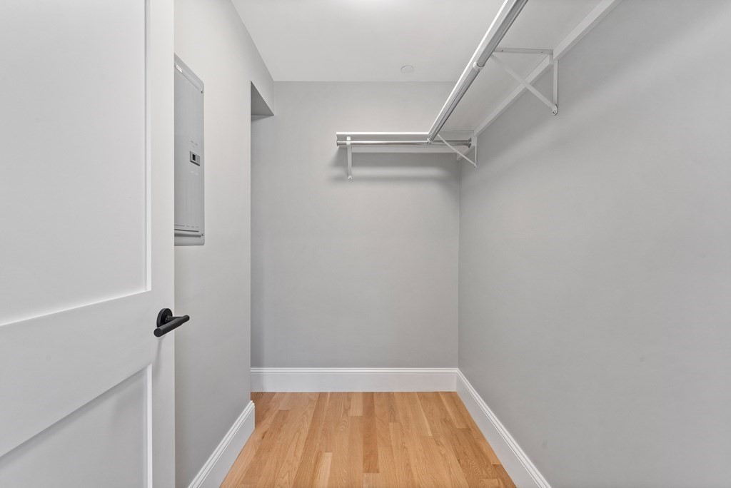 2 bed, 2 bath apartment for rent at 903 Beacon St Unit 3, Back Bay — photo 20 of 40