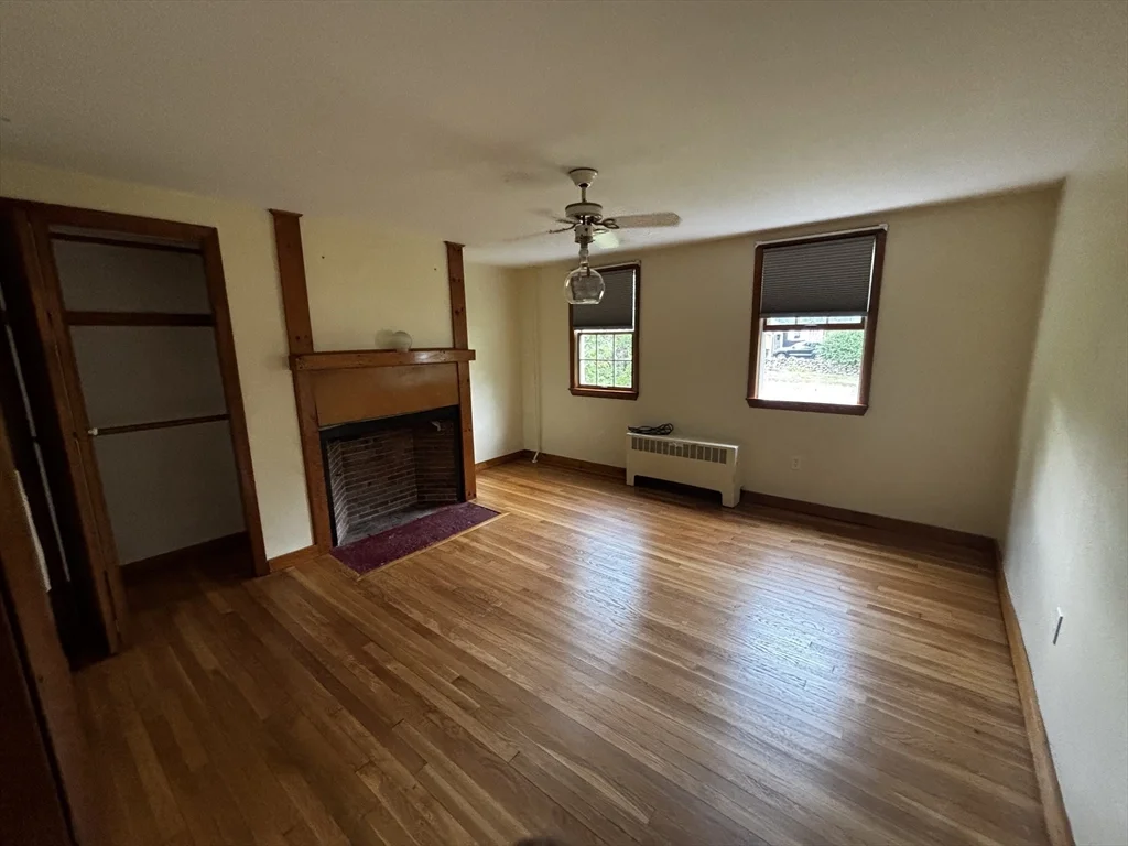 3 bed, 1 bath apartment for rent at 903 Prospect Unit 1, Somerset — photo 9 of 14