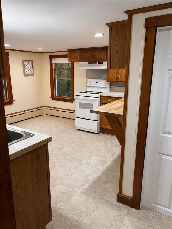 3 bed, 1 bath apartment for rent at 903 Prospect Unit 1, Somerset — photo 3 of 14