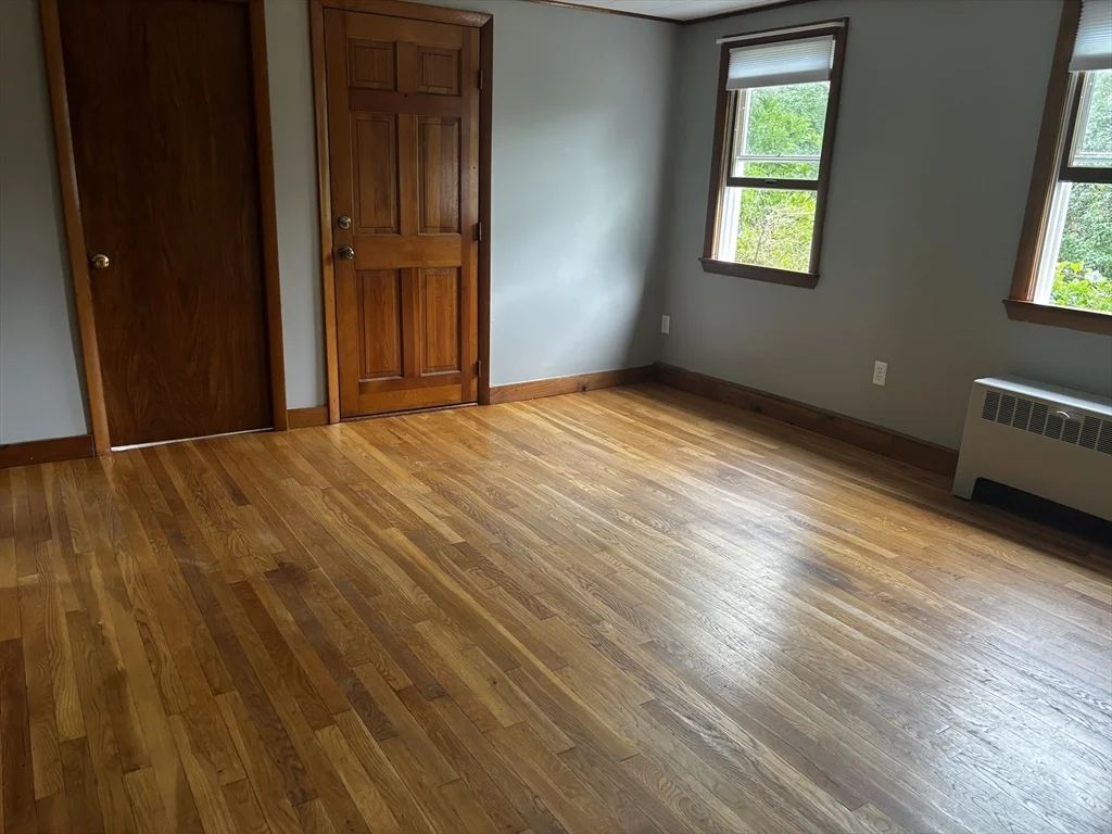 3 bed, 1 bath apartment for rent at 903 Prospect Unit 1, Somerset — photo 7 of 14