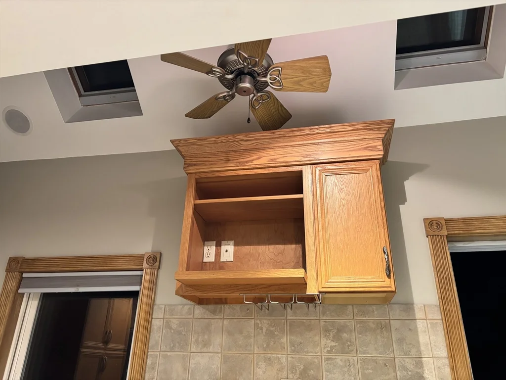 2 bed, 1 bath apartment for rent at 903 Prospect Unit 2, Somerset — photo 6 of 14