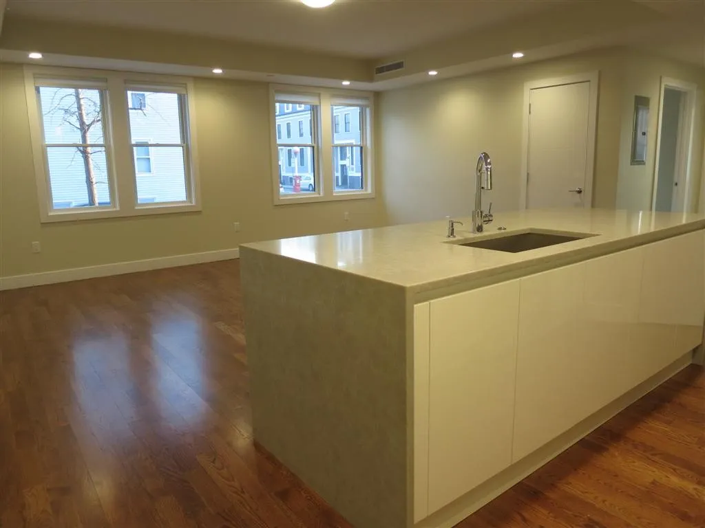 2 bed, 2 bath apartment for rent at 906 East 2nd St Unit 101, South Boston