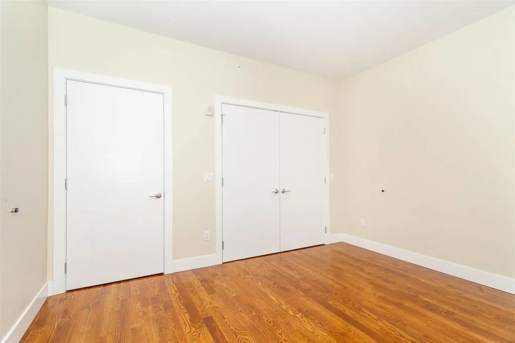 1 bed, 1 bath apartment for rent at 906 East 2nd St Unit 109, South Boston — photo 11 of 14