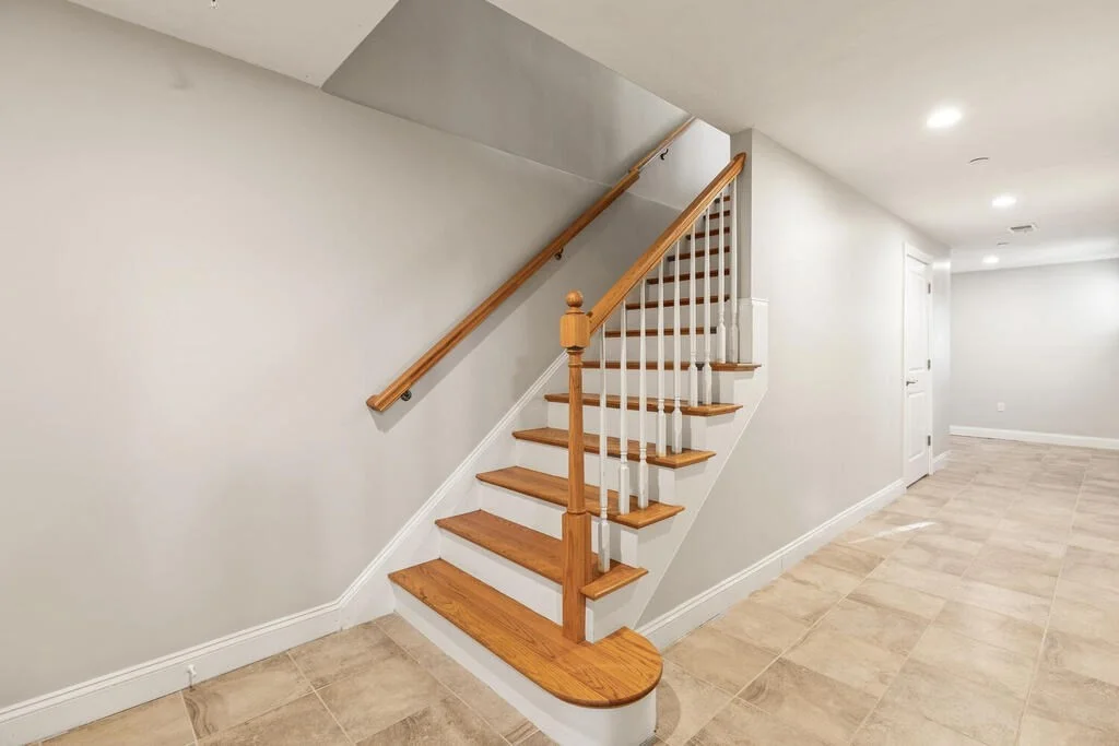 3 bed, 2 bath apartment for rent at 907-1 Main St Unit Unit 1, Winchester — photo 27 of 29
