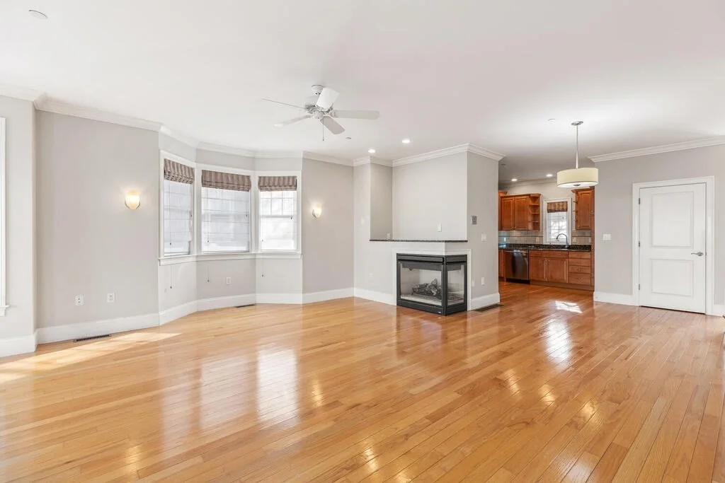3 bed, 2 bath apartment for rent at 907-1 Main St Unit Unit 1, Winchester — photo 8 of 29
