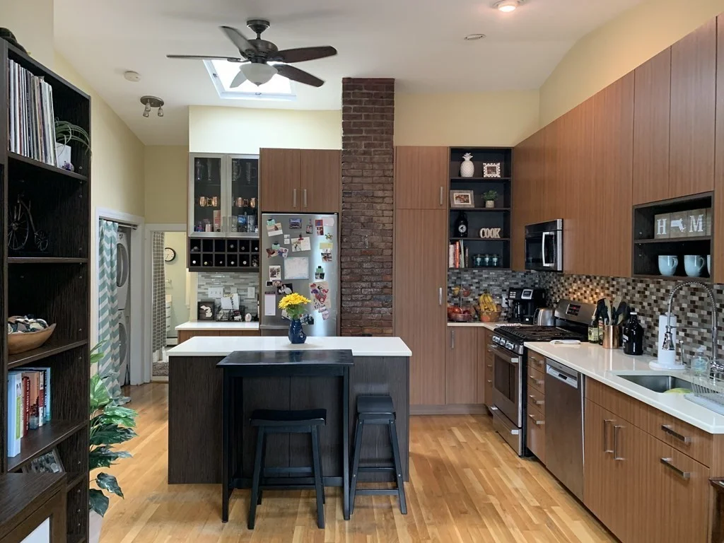 2 bed, 1 bath apartment for rent at 907 4th St Unit 3, South Boston — photo 5 of 18