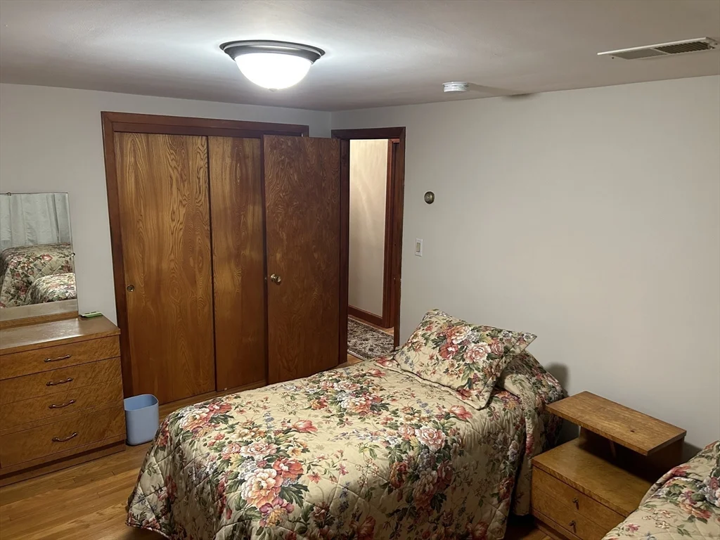 2 bed, 2 bath apartment for rent at 907 Lagrange St Unit 1, West Roxbury — photo 14 of 37