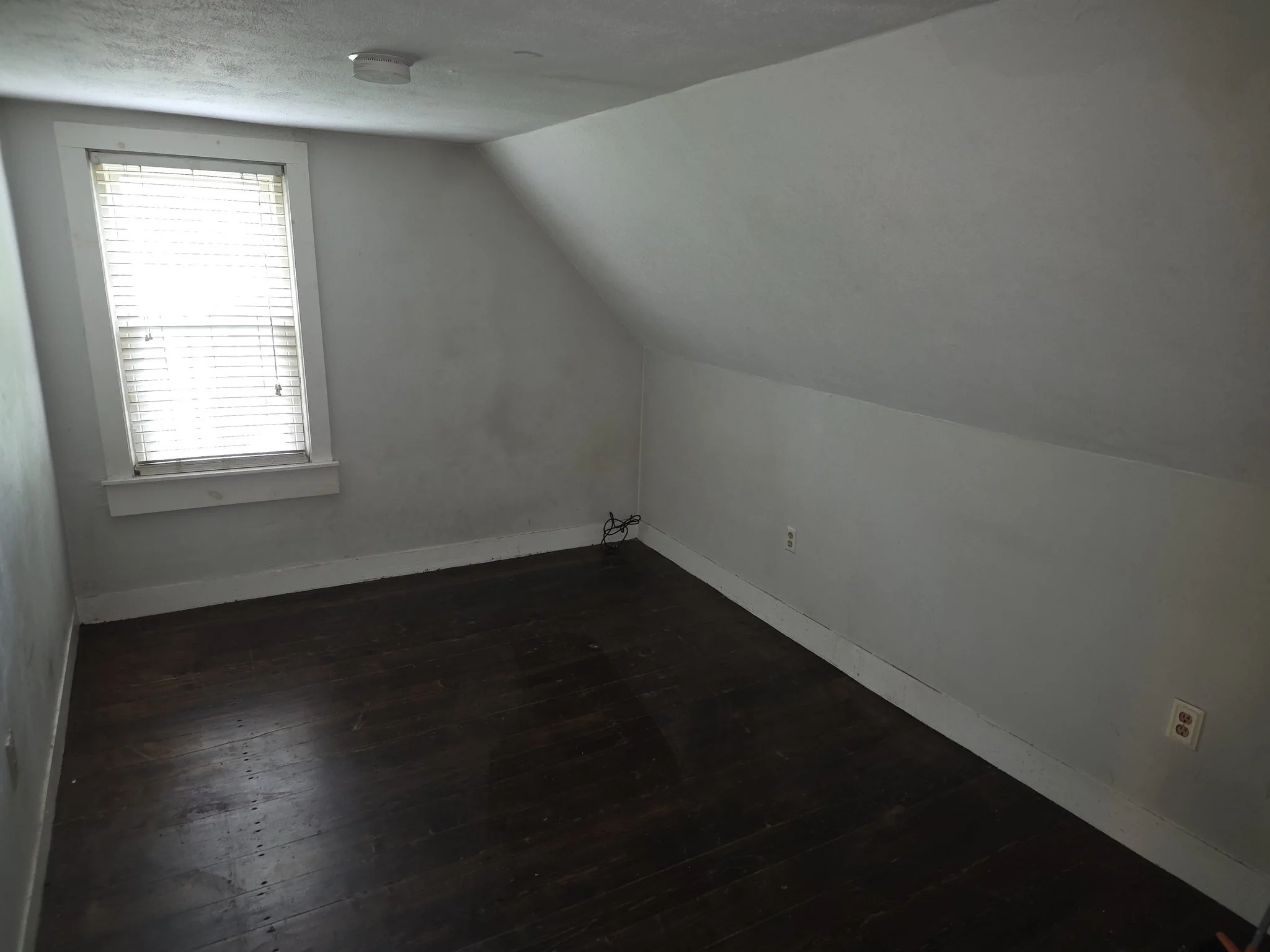 4 bed, 1 bath apartment for rent at 908 Hancock St, Abington — photo 20 of 27