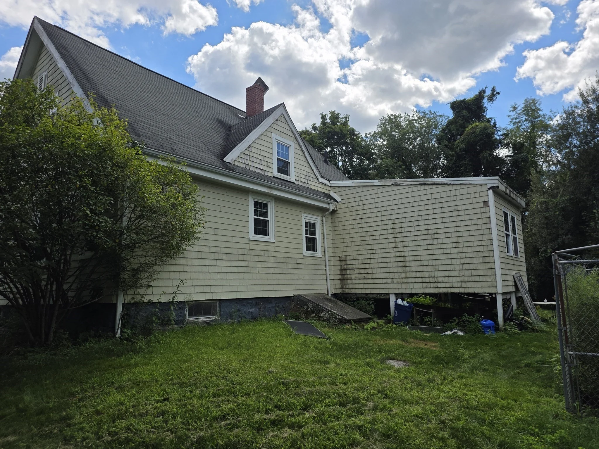4 bed, 1 bath apartment for rent at 908 Hancock St, Abington — photo 22 of 27