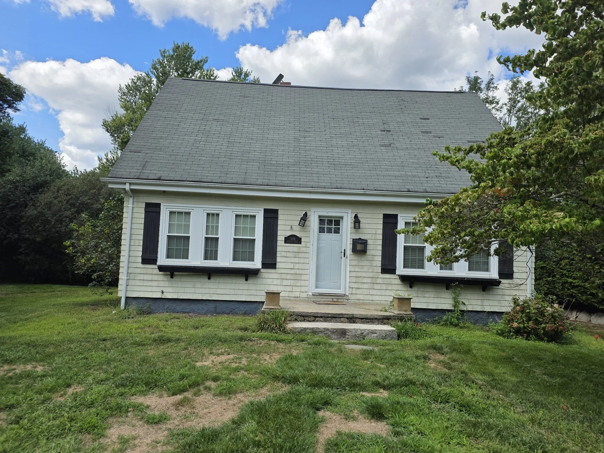 4 bed, 1 bath apartment for rent at 908 Hancock St, Abington — photo 2 of 27