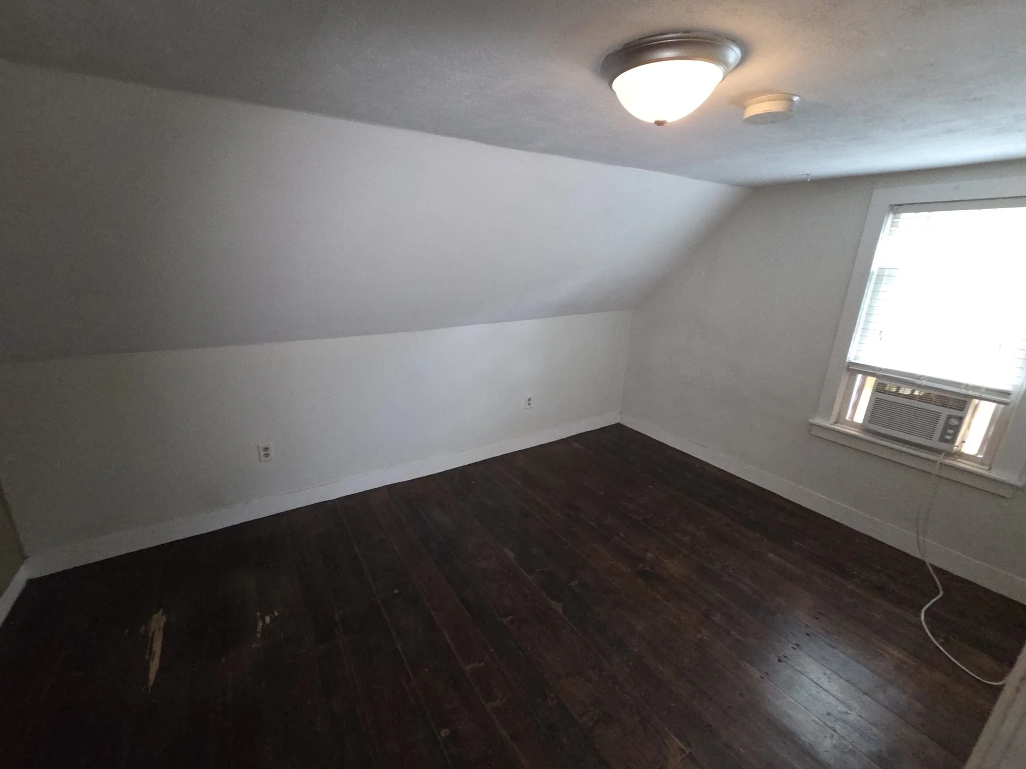4 bed, 1 bath apartment for rent at 908 Hancock St, Abington — photo 21 of 27