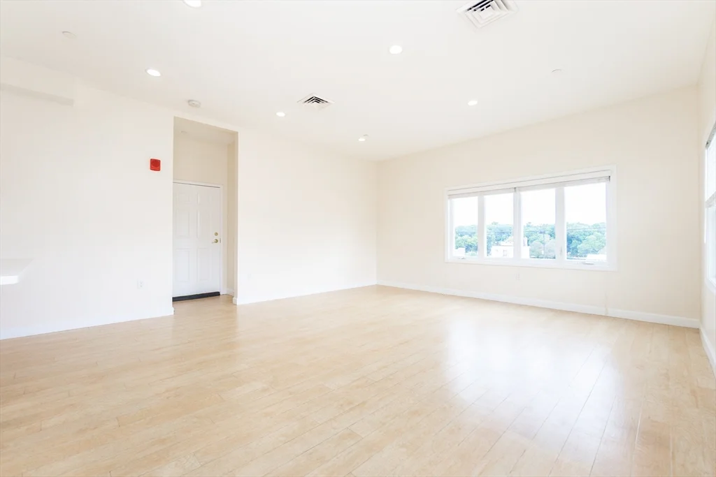 2 bed, 2 bath apartment for rent at 909 Hancock St Unit 1, Wollaston — photo 9 of 25