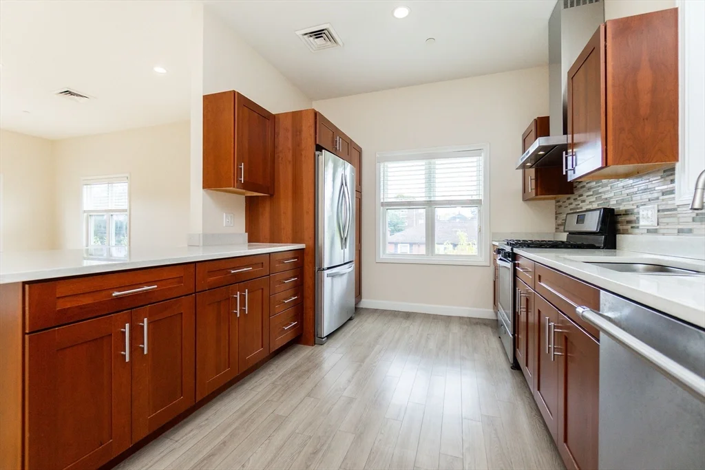 2 bed, 2 bath apartment for rent at 909 Hancock St Unit 1, Wollaston — photo 1 of 25