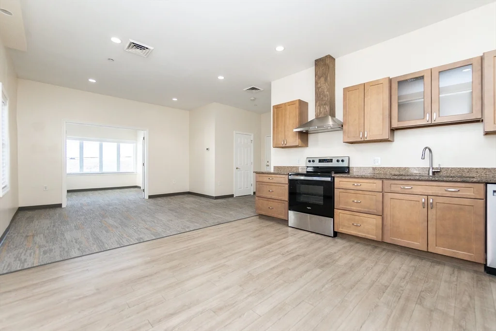 2 bed, 1 bath apartment for rent at 909 Hancock Unit 2, Quincy Center — photo 1 of 36