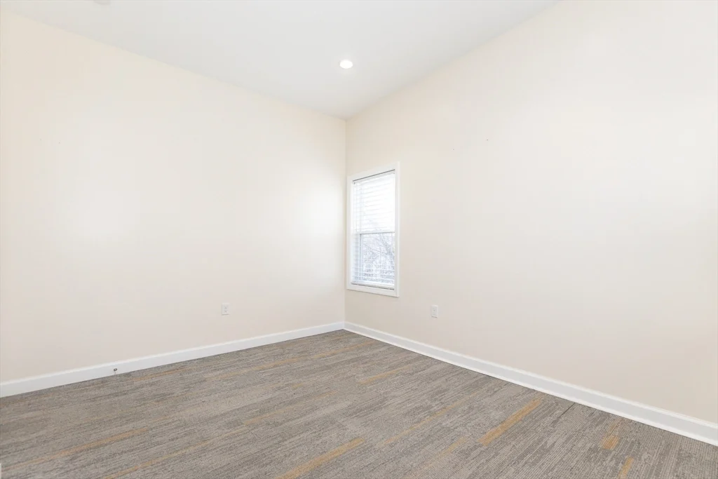 2 bed, 1 bath apartment for rent at 909 Hancock Unit 2, Quincy Center — photo 11 of 36