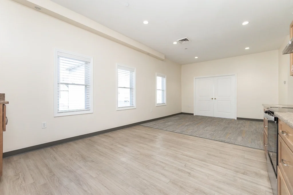 2 bed, 1 bath apartment for rent at 909 Hancock Unit 2, Quincy Center — photo 9 of 36