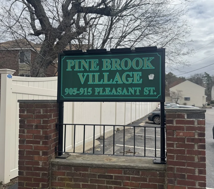 3 bed, 1 bath apartment for rent at 909 Pleasant St Unit 14, Weymouth — photo 36 of 36
