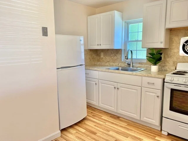 1 bed, 1 bath apartment for rent at 90C Washington Park Dr Unit 10, Andover — photo 3 of 13