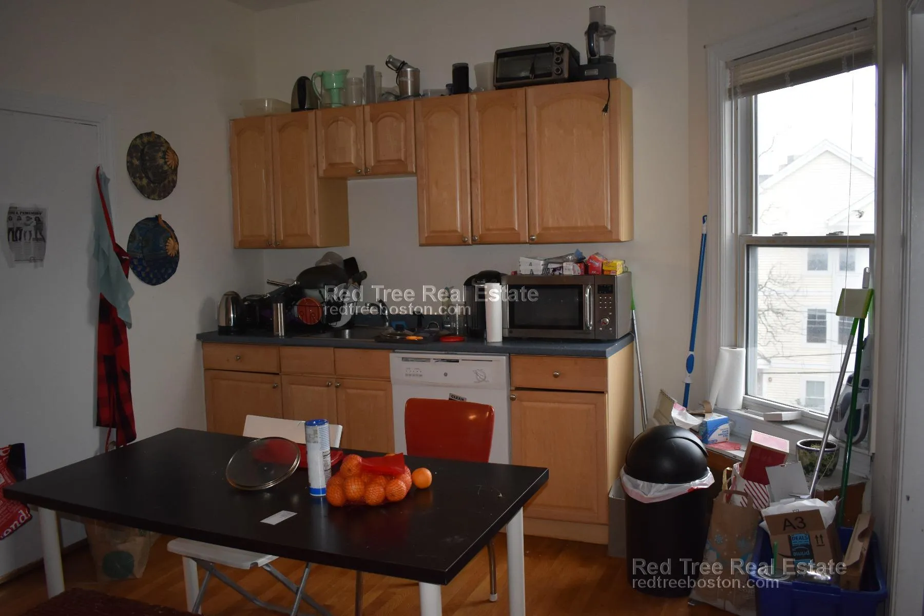 6 bed, 2 bath apartment for rent at 91-93 Calumet St Unit 3, Mission Hill — photo 16 of 30