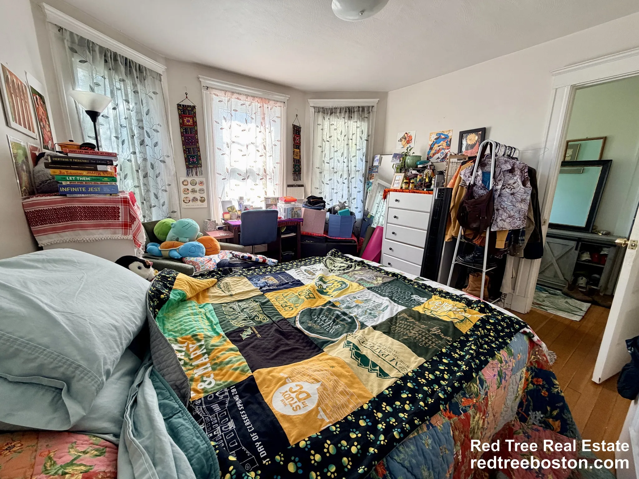 4 bed, 2 bath apartment for rent at 91 Academy Hill Rd Unit 91, Brighton — photo 2 of 15