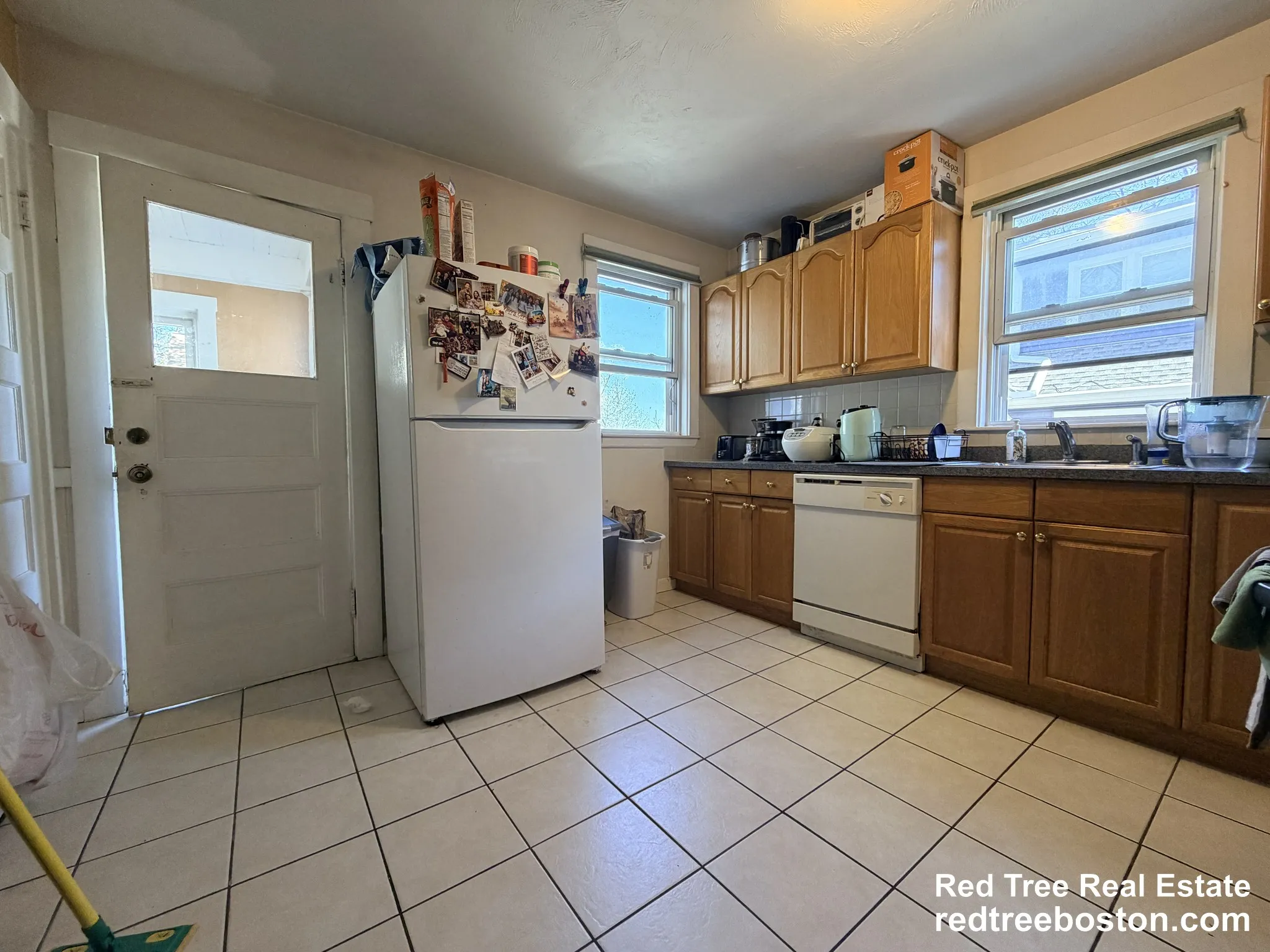 4 bed, 2 bath apartment for rent at 91 Academy Hill Rd Unit 91, Brighton — photo 10 of 15