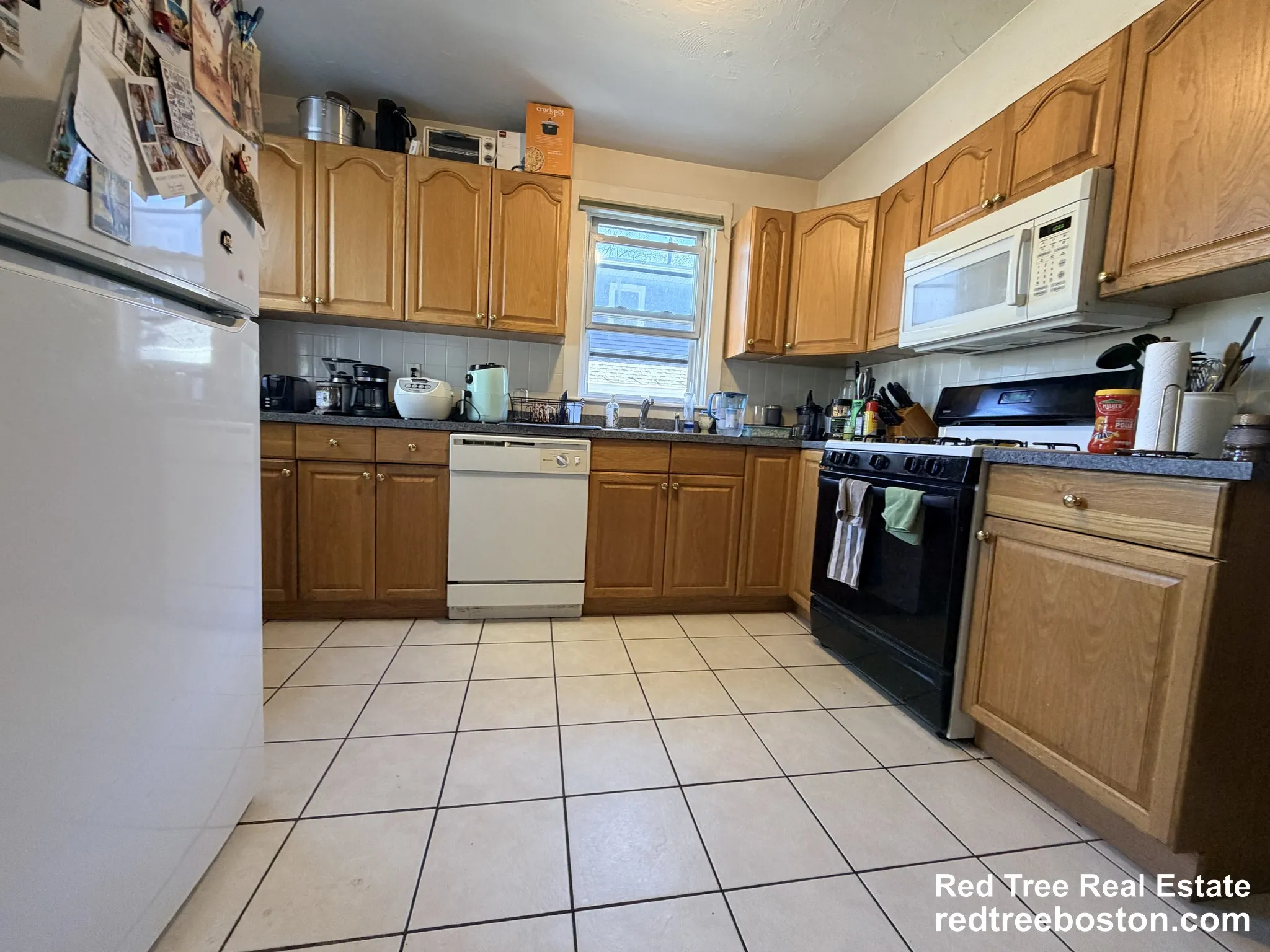 4 bed, 2 bath apartment for rent at 91 Academy Hill Rd Unit 91, Brighton — photo 11 of 15