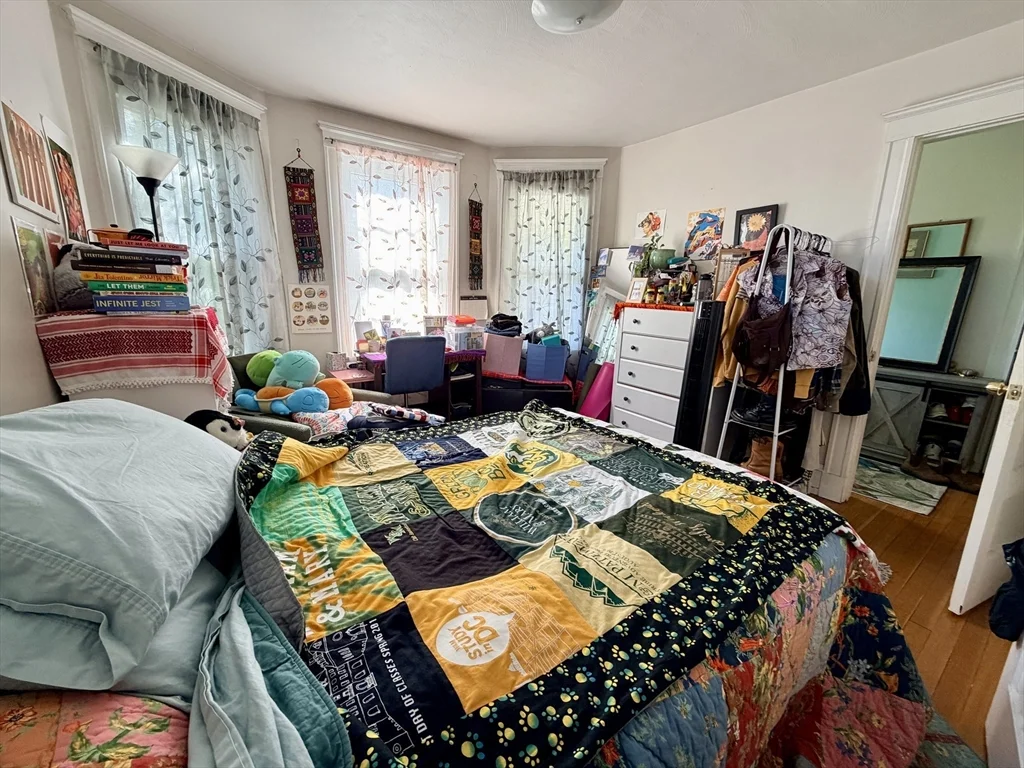 4 bed, 2 bath apartment for rent at 91 Academy Rd Unit 91, Brighton — photo 2 of 15