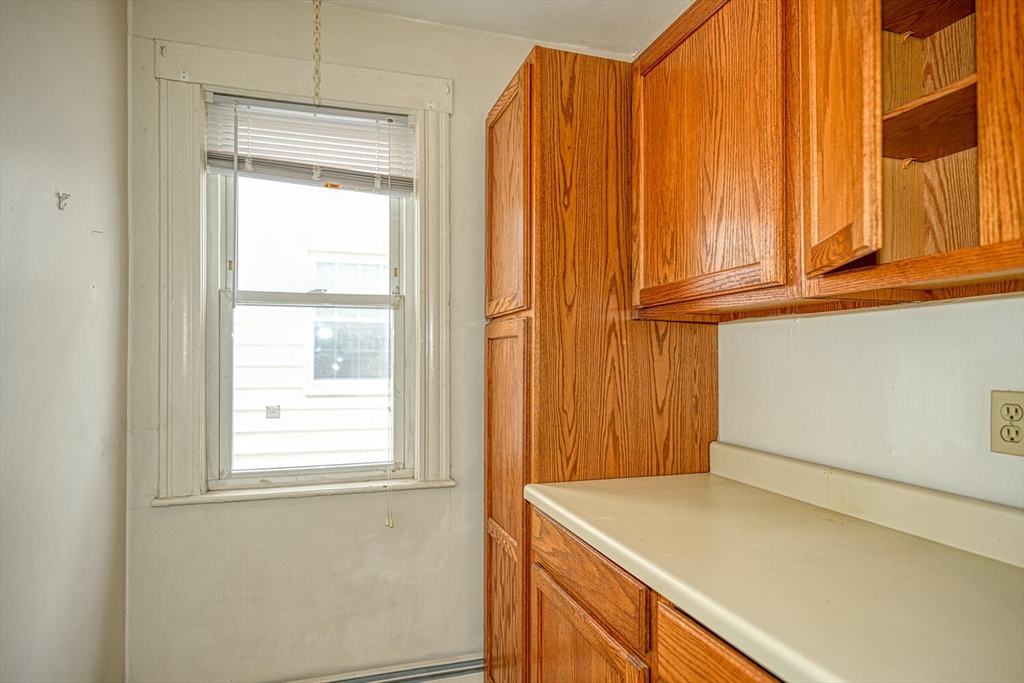1 bed, 1 bath apartment for rent at 91 Arlington St Unit 2, Watertown — photo 8 of 21