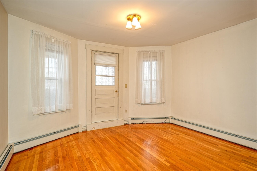 1 bed, 1 bath apartment for rent at 91 Arlington St Unit 2, Watertown — photo 3 of 21