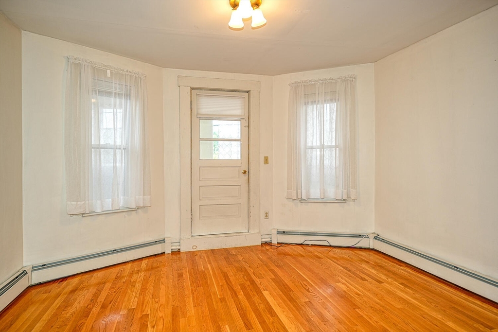 1 bed, 1 bath apartment for rent at 91 Arlington St Unit 2, Watertown — photo 2 of 21