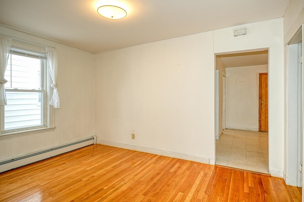 1 bed, 1 bath apartment for rent at 91 Arlington St Unit 2, Watertown — photo 4 of 21