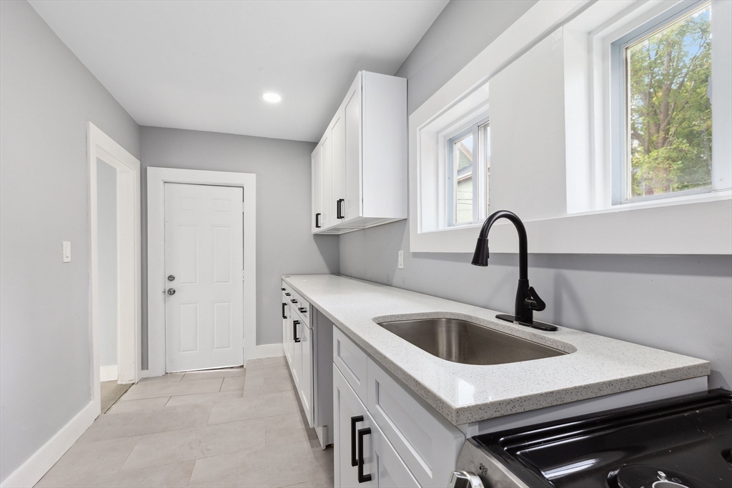 3 bed, 1 bath apartment for rent at 91 Blue Hill Ave Unit 1, Boston — photo 11 of 13