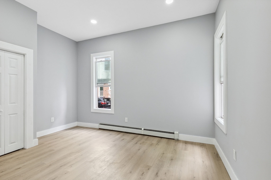 3 bed, 1 bath apartment for rent at 91 Blue Hill Ave Unit 1, Boston — photo 6 of 13