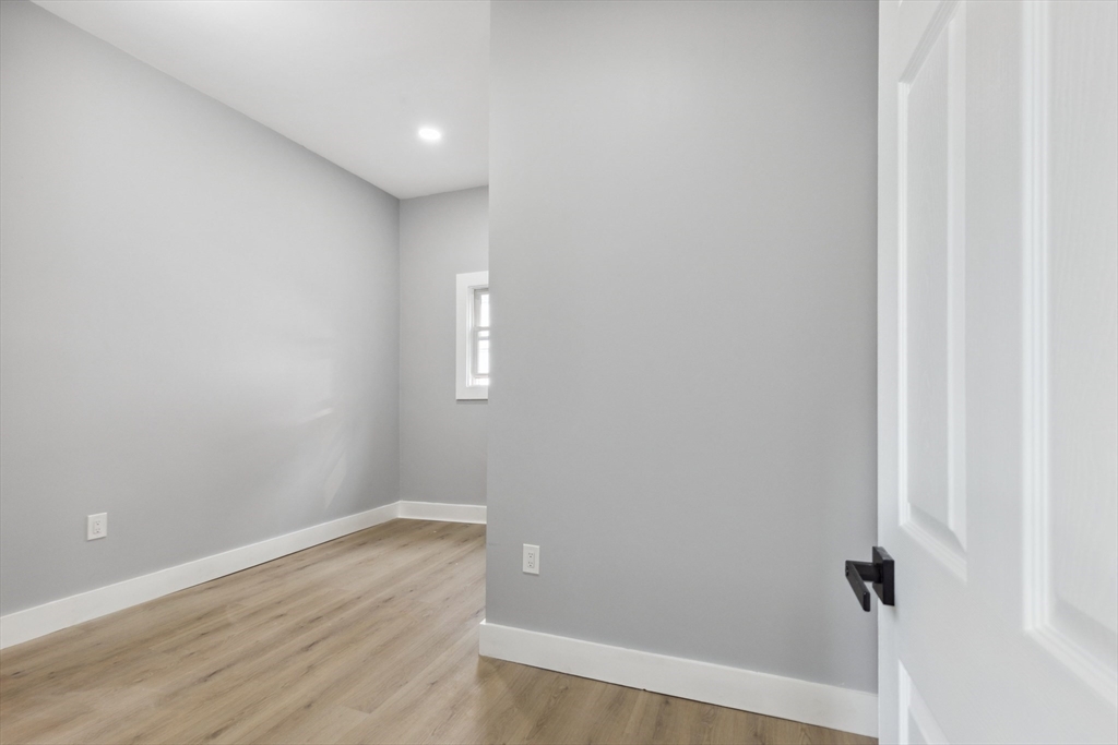 3 bed, 1 bath apartment for rent at 91 Blue Hill Ave Unit 1, Boston — photo 8 of 13