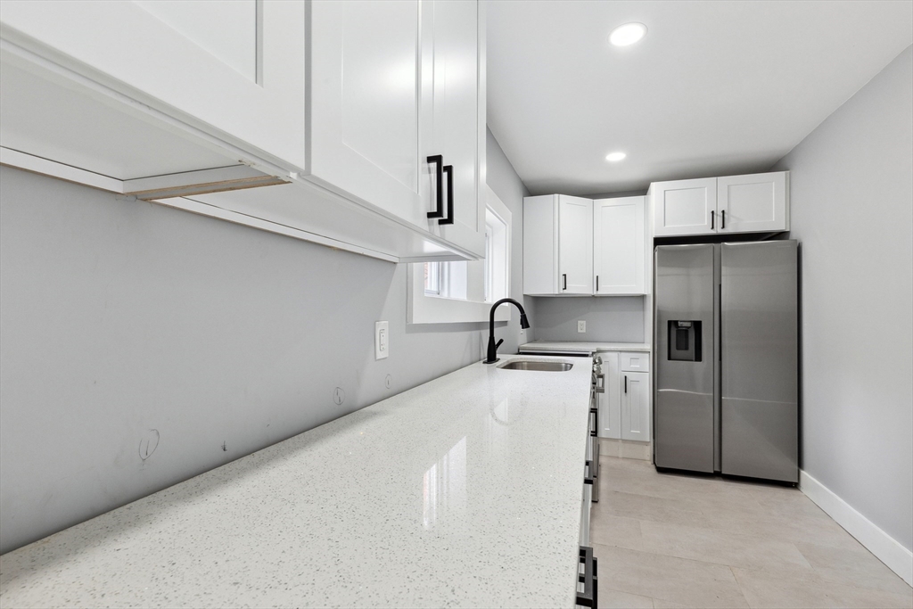 3 bed, 1 bath apartment for rent at 91 Blue Hill Ave Unit 1, Boston — photo 10 of 13