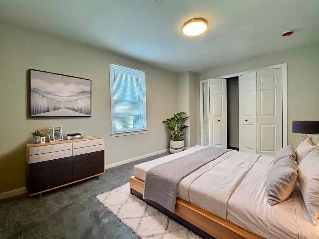 3 bed, 2 bath apartment for rent at 91 Bolton St Unit 1, South Boston — photo 12 of 15