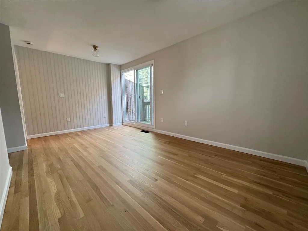 3 bed, 2 bath apartment for rent at 91 Bolton St Unit 1, South Boston — photo 7 of 15