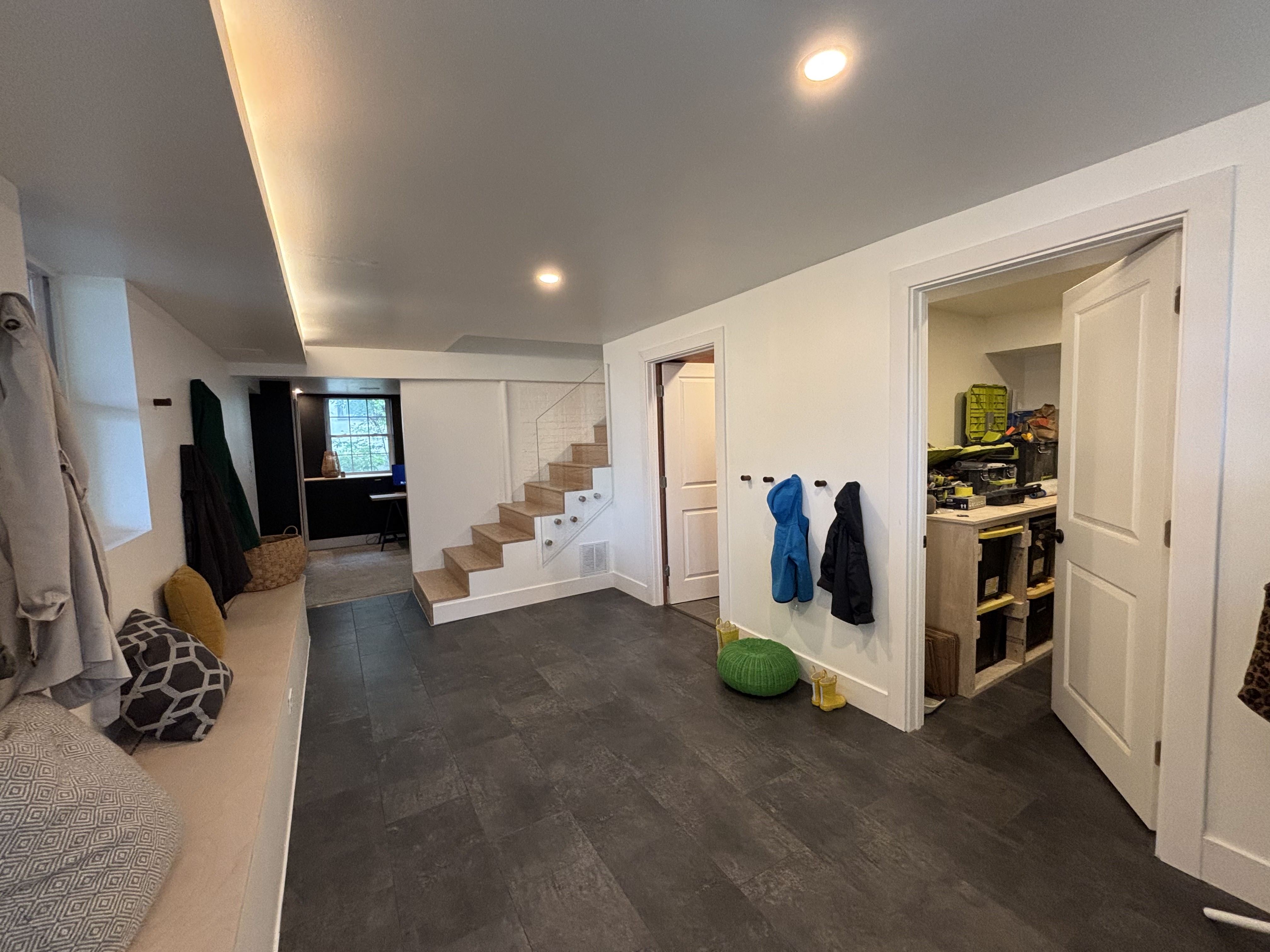 4 bed, 1.5 bath apartment for rent at 91 Brooks St Unit 1, Brighton — photo 48 of 55
