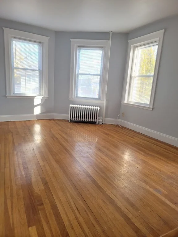 2 bed, 1 bath apartment for rent at 91 Bynner St Unit 4, Jamaica Plain — photo 3 of 10