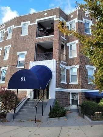 2 bed, 1 bath apartment for rent at 91 Bynner St Unit 4, Jamaica Plain — photo 10 of 10