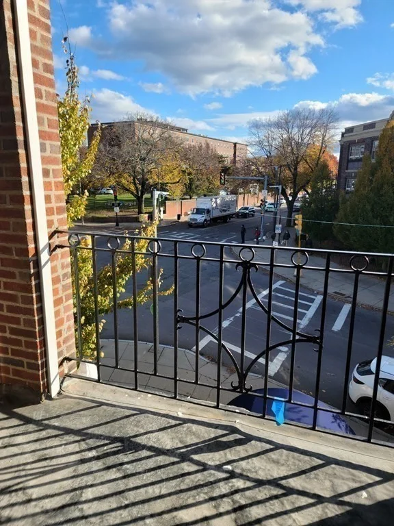 2 bed, 1 bath apartment for rent at 91 Bynner St Unit 4, Jamaica Plain — photo 4 of 10