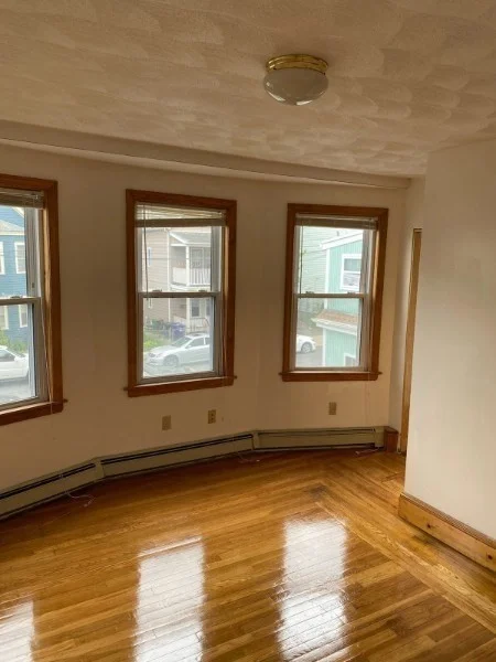 5 bed, 1 bath apartment for rent at 91 Callender Unit 2, Dorchester — photo 7 of 14