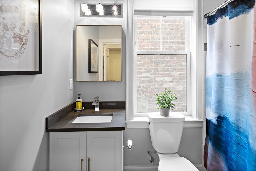 2 bed, 1 bath apartment for rent at 91 Chelsea St Unit 1, East Boston — photo 14 of 20