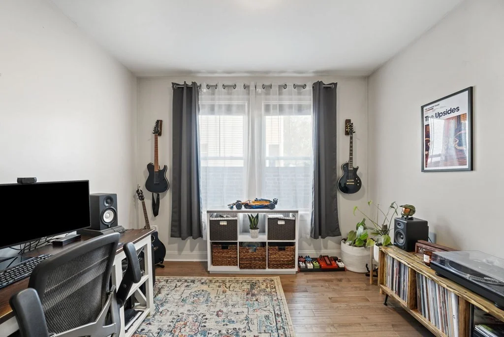 2 bed, 1 bath apartment for rent at 91 Chelsea St Unit 2, Boston — photo 20 of 28