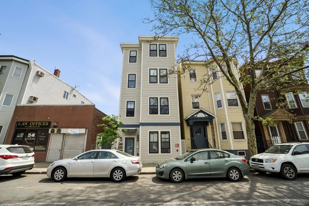 2 bed, 1 bath apartment for rent at 91 Chelsea St Unit 2, Boston — photo 26 of 28